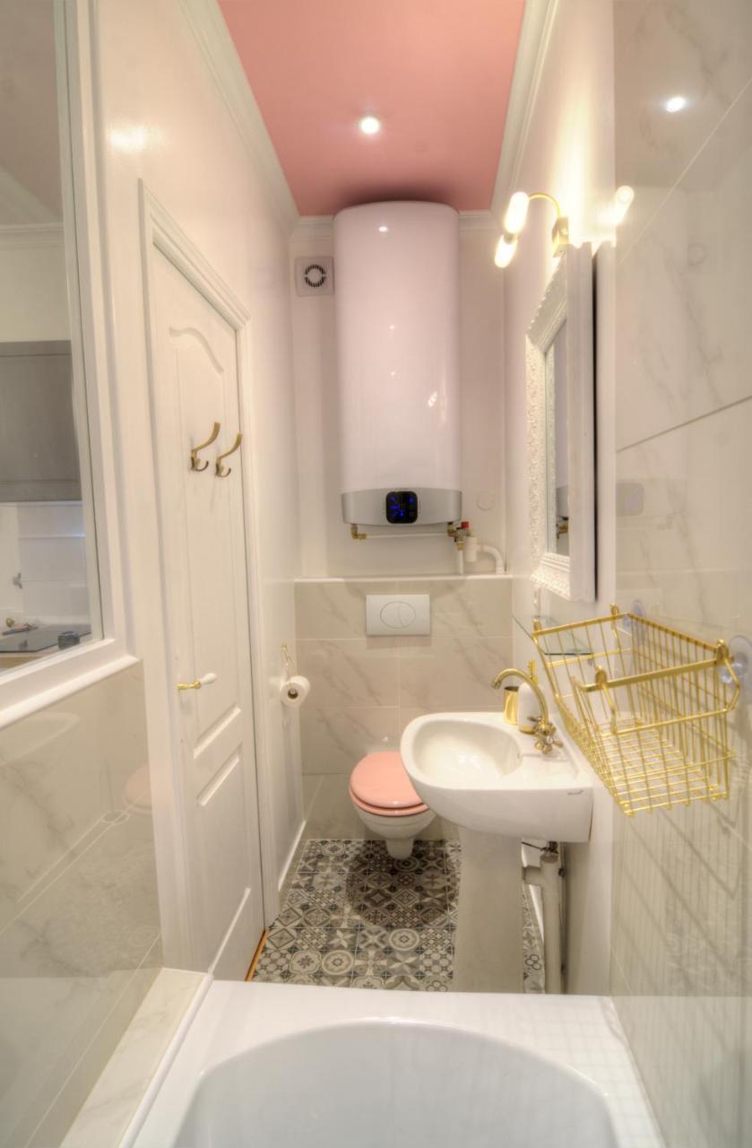 Apartamento Les Petits Boudoirs De Savoie Chambéry Exterior foto